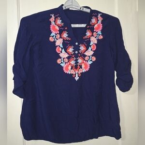 Solitaire Boho Peasant Pullover Embroidered Top Navy Blue Size Medium
